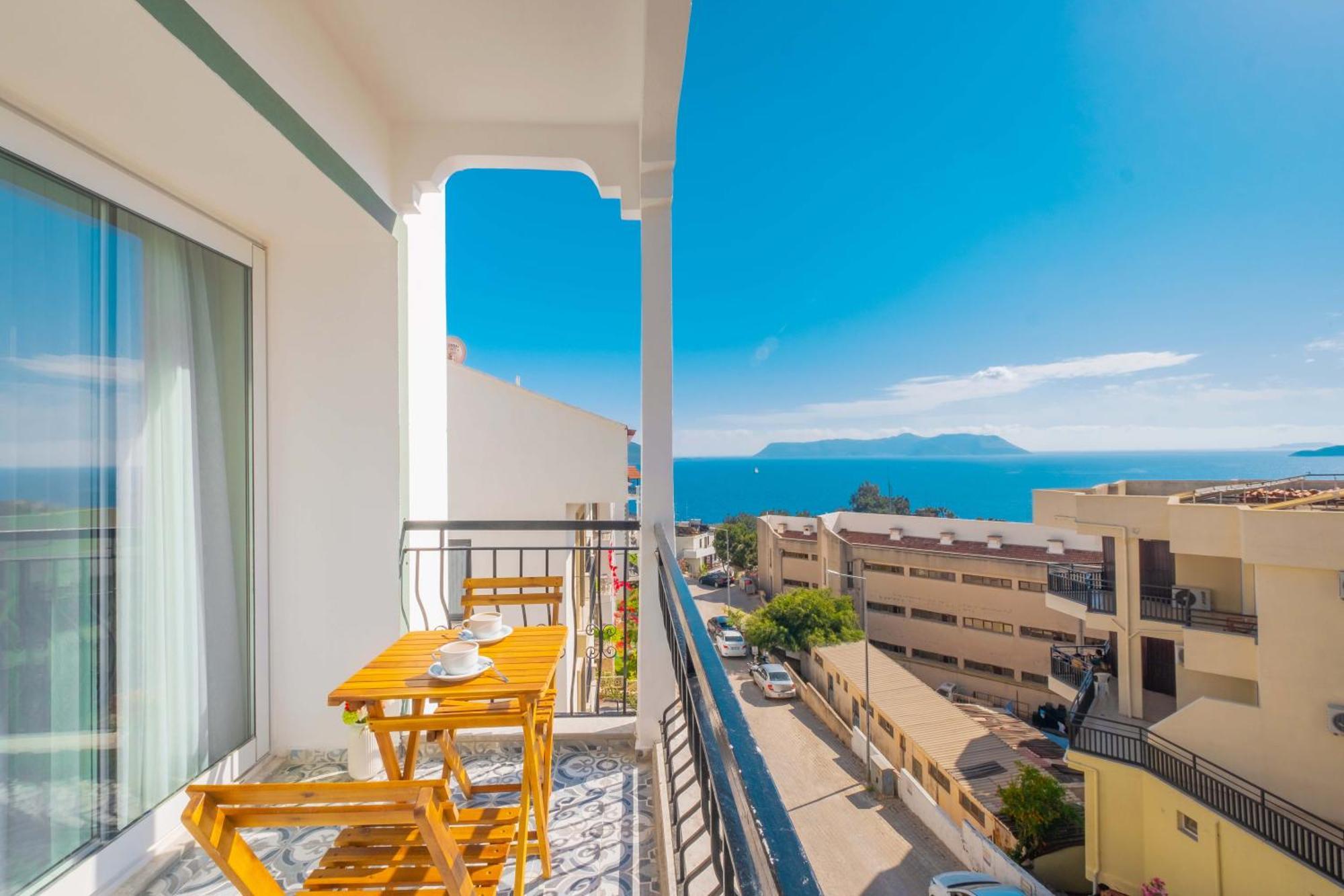 Yosun Apart Kaş Luaran gambar