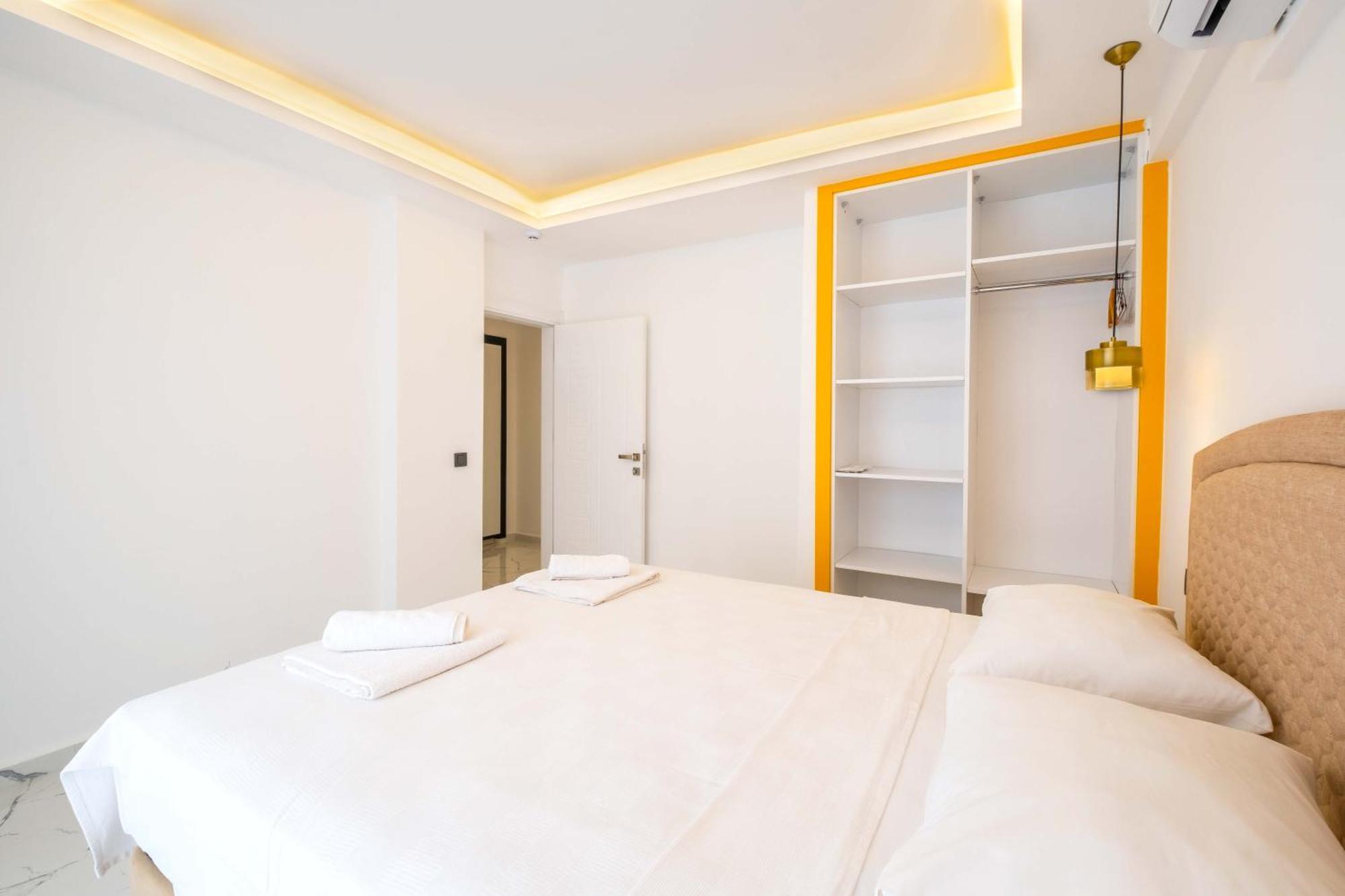 Yosun Apart Kaş Luaran gambar