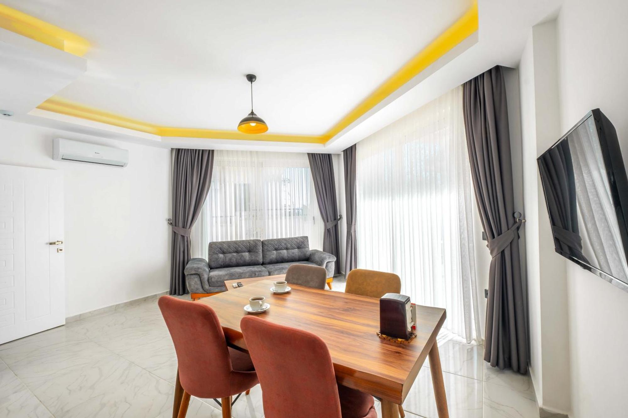 Yosun Apart Kaş Luaran gambar