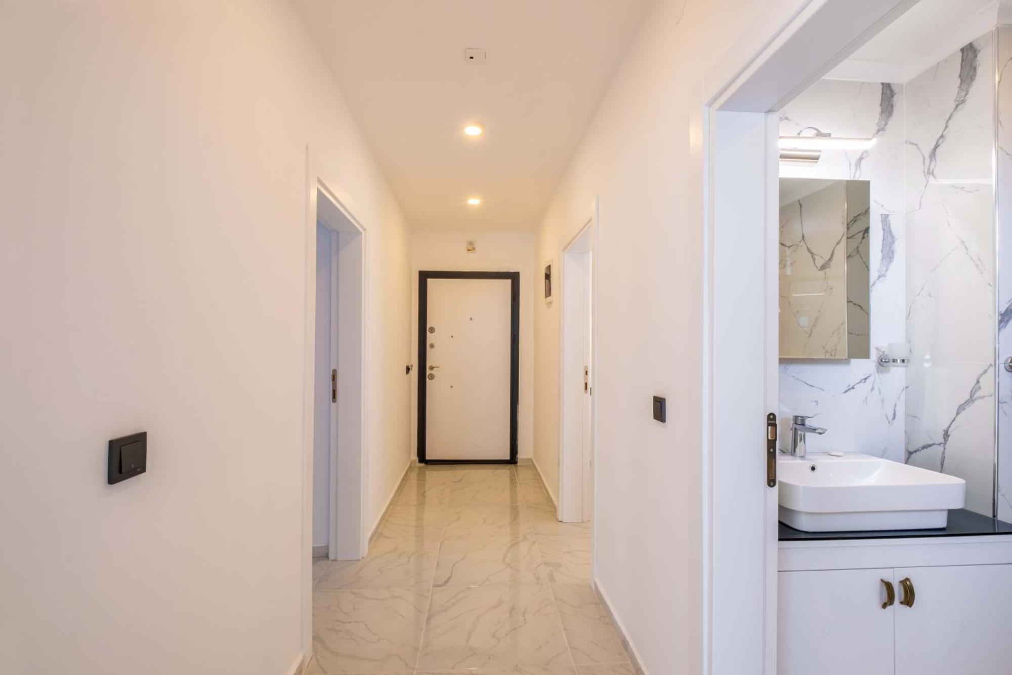 Yosun Apart Kaş Luaran gambar